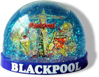 Posted In All, Snow Globes - Holiday Souvenirs (384x498), Png Download