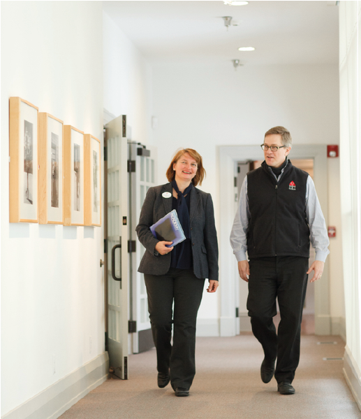 The Faces Of The Academy Art Museum [14 Images] Click - Vernissage (1000x600), Png Download