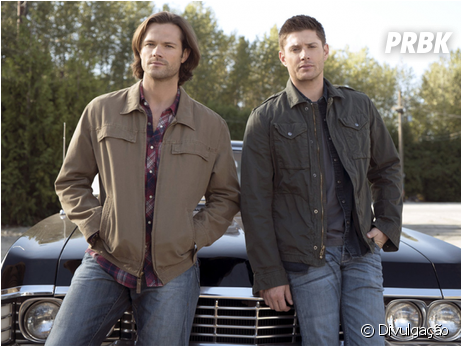 Em "supernatural\ - Supernatural Sam And Dean Impala (624x600), Png Download