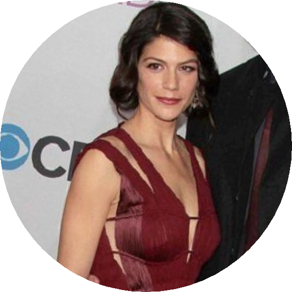 Genevievepadalecki - Genevieve Cortese (600x600), Png Download