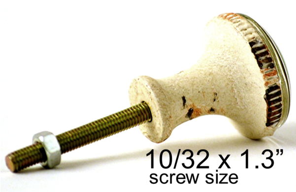 Retro Whitewashed Metal Knob Watercolor Flower - Throwing Axe (600x600), Png Download