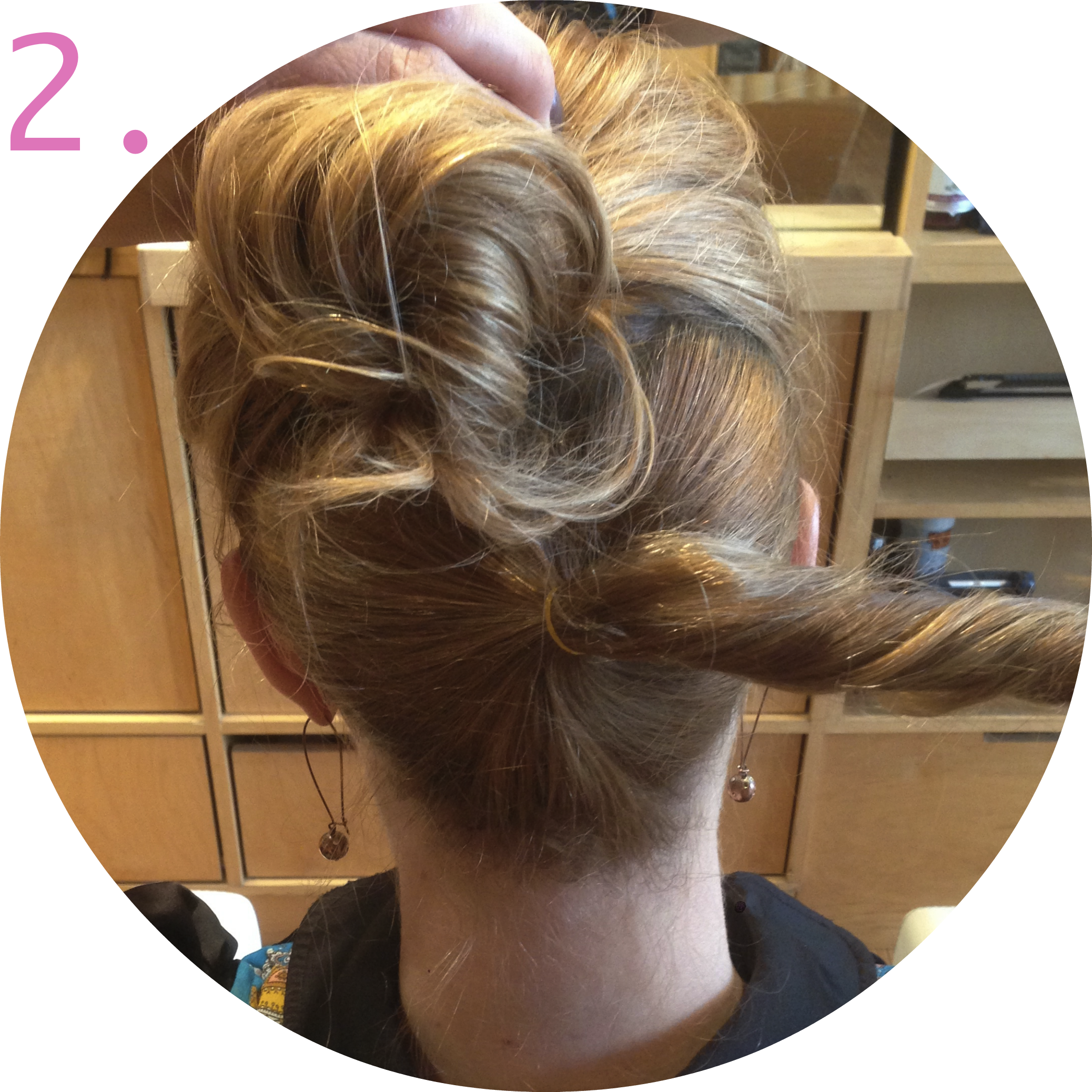 Diy Ponytail Twist - Hairdresser (2076x2076), Png Download