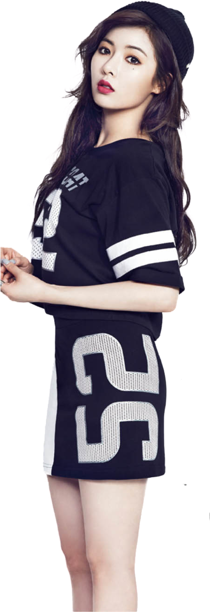 401 Images About Hyuna 💗💗 On We Heart It - Kpop Outfits Female (425x1280), Png Download