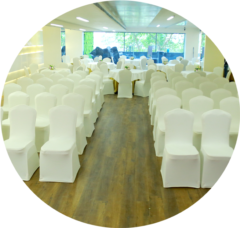 Popeyes Is Ideal For Conducting Business Meetings As - Chair (800x740), Png Download