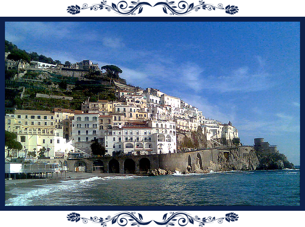 A Beautiful View Of The Amalfi Coast - Amalfi (620x462), Png Download
