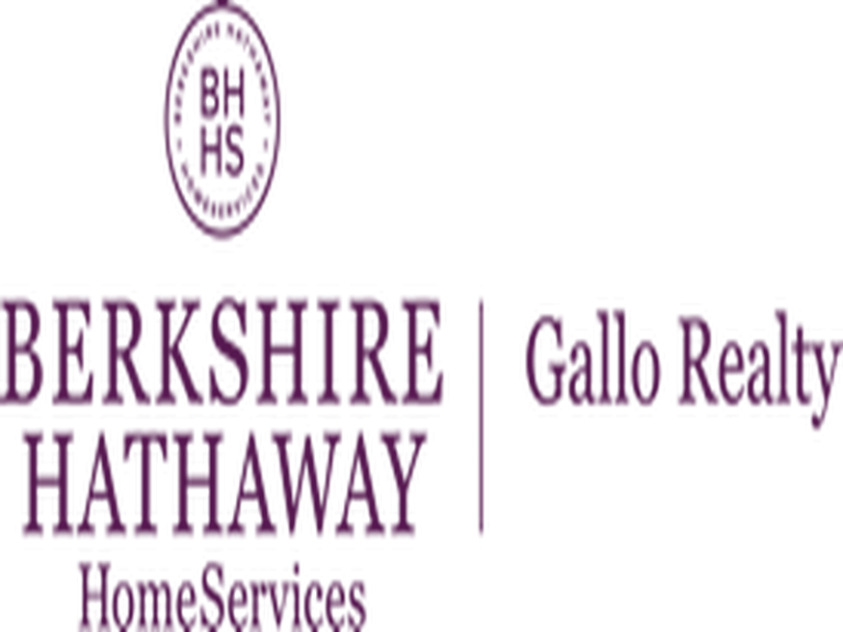 Interest Rates Are On The Minds Of Consumers In Berkshire - British Columbia (768x576), Png Download