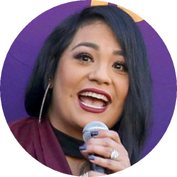 Suzette Quintanilla - Singing (600x600), Png Download