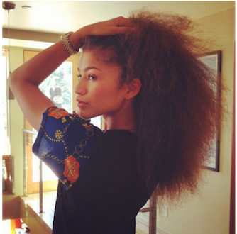 30 Beautiful Black Celebrities That Sill Rock Their - Zendaya Real Hair 2013 (650x329), Png Download