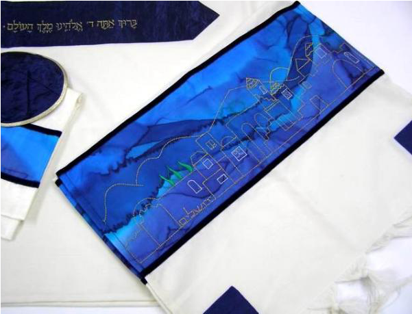 Tallit With Jerusalem Embroided In Gold - Tallit With Jerusalem (600x600), Png Download