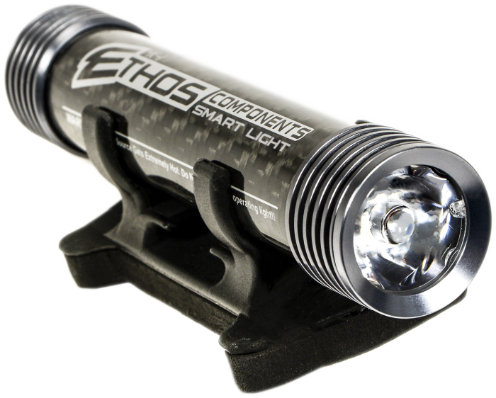 Ethos Components Smart Headlight 800 W/gps - Ethos Components Helmet/bar Headlight 800 (700x562), Png Download