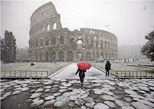 Because The Colosseum Is Not An Ordinary Landscape, - Colosseum (580x380), Png Download