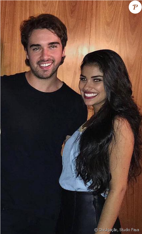 Munik - Olin Batista E Namorada (950x893), Png Download