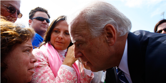 Working With More Than 10 Years Of Content About Joe - Holi (560x292), Png Download