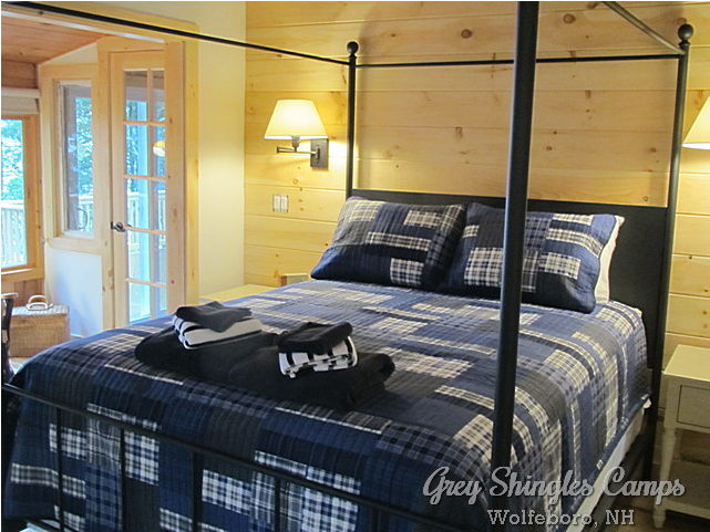 A Unique Wolfeboro Waterfront Rental Cottage - Wolfeboro (640x640), Png Download