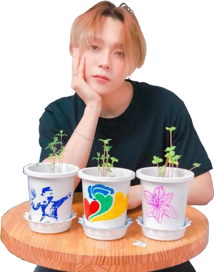 Pentagon, Edawn, And Hui Image - E Dawn (699x879), Png Download