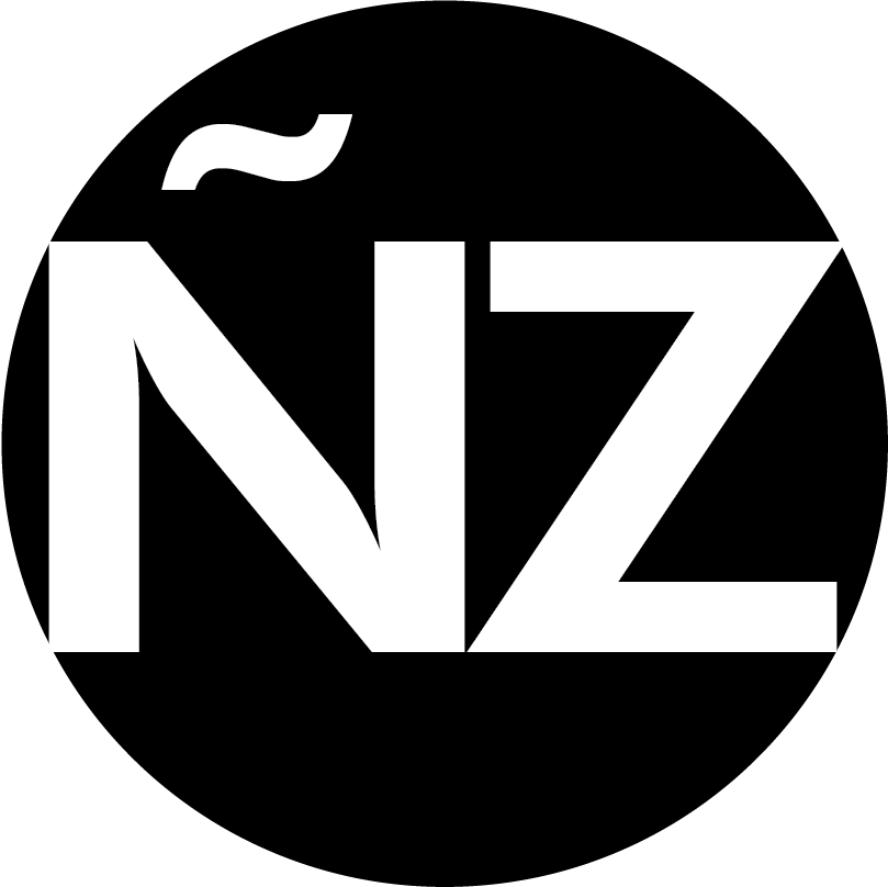 Añosluz Editora - Emblem (809x808), Png Download