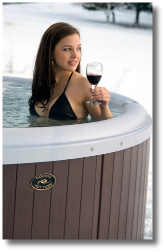 Round Tub Girl - People In Jacuzzi Png (330x503), Png Download
