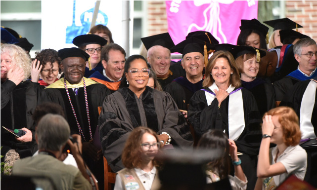 Oprah Winfrey - College (1100x384), Png Download