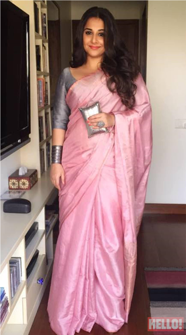 25 Apr 2017 From Mumbai, India - Vidhya Balan In Saree (1080x1174), Png Download