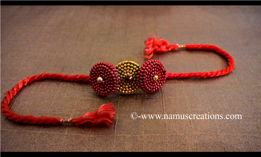 Golden And Red Ball Chain Combination Rakhi - Bracelet (1000x1000), Png Download