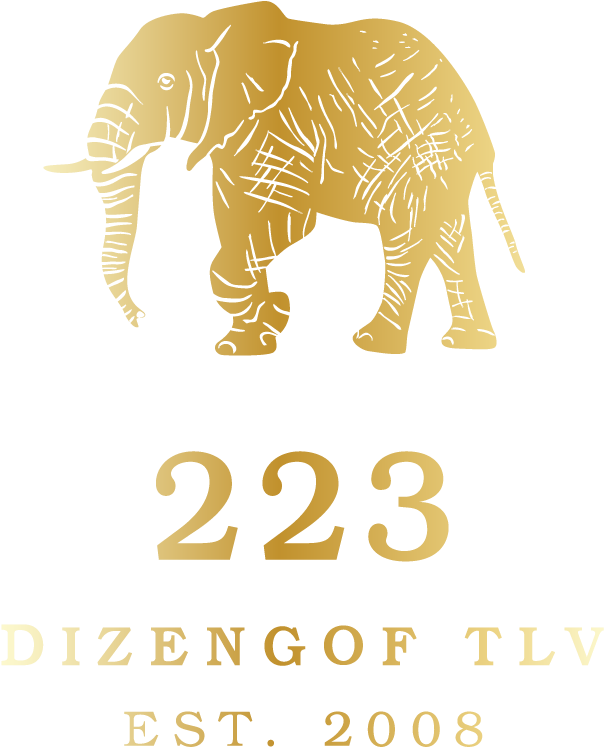 Monkey Businiess Logos Gold -04 - Indian Elephant (926x770), Png Download