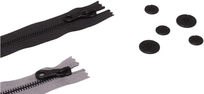 We've Discretely Placed A Total Of 12 Large Pockets - Throwing Knife (695x358), Png Download