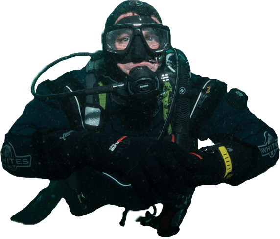 Dry Suit Diving - Scuba Diving (572x488), Png Download