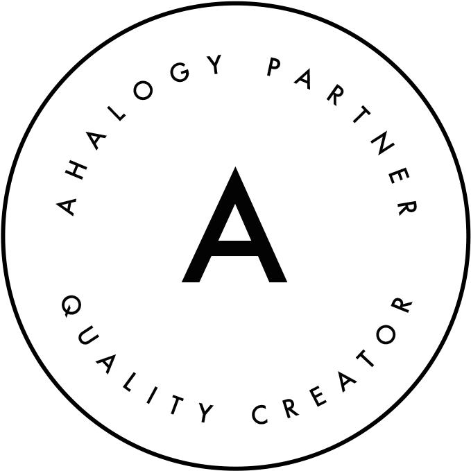 Choose Your Favorite Badge And Simply Copy/paste The - Circle (1042x1042), Png Download