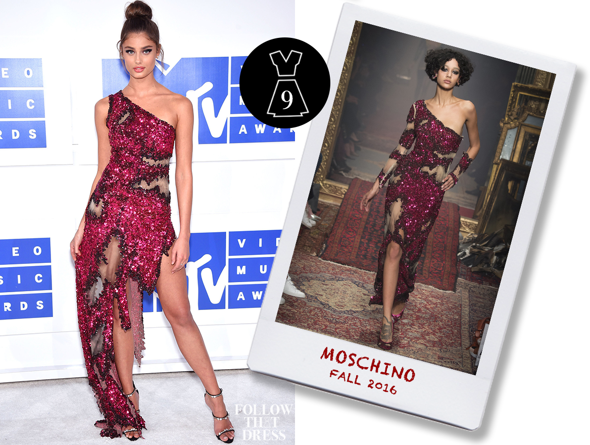 Zara Larsson In Vintage Thierry Mugler - 1990 Moschino (1168x880), Png Download