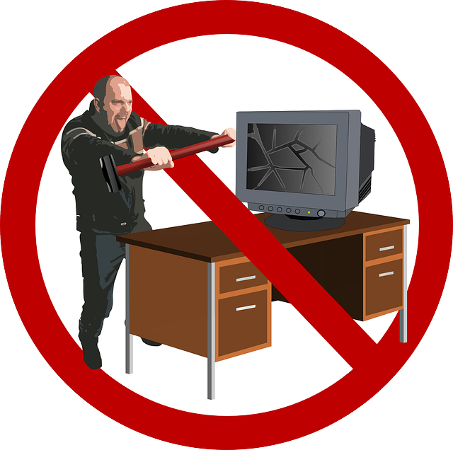 Sledgehammer, Smash, Angry, Broken, Computer, Cracked - Excited Person Clip Art (640x636), Png Download