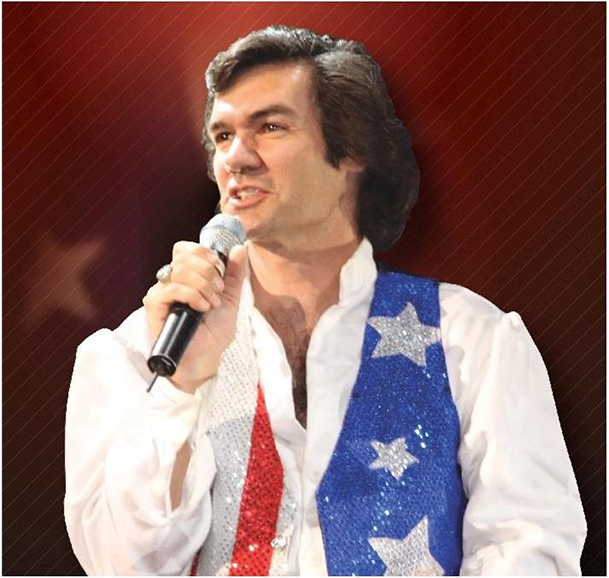 102518 Neildiamond - A Neil Diamond Tribute (900x577), Png Download