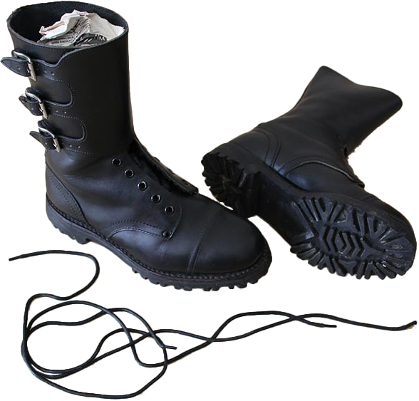 These Strong And Robust Boots Had Typical Lugged Out - Motorcycle Boot (588x563), Png Download