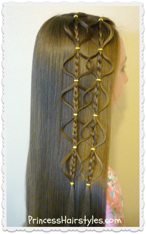 Interlocking Floating - Braid (494x790), Png Download