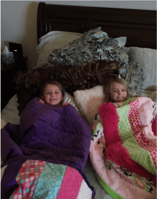 Handmade Blankets Donated To Run Families By Debby - Blanket (960x640), Png Download