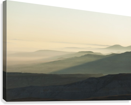 Silhouette Of Curves In The Landscape In The Fog - Summit (429x343), Png Download