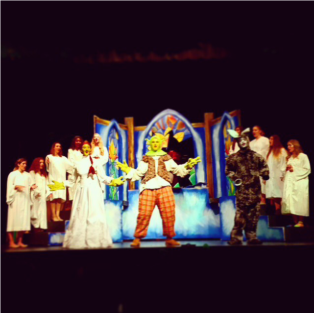 Stage (640x1136), Png Download