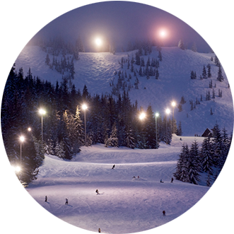 Floodlights Light Up The Upper And Lower Bowls At Mt - Grand Lodges At Collins Lake Resort Snow (400x400), Png Download