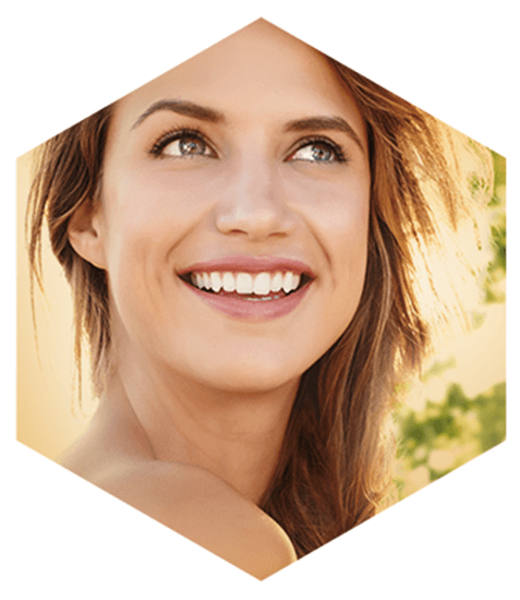 Skin Care Guide - Burt's Bees Smile (477x550), Png Download