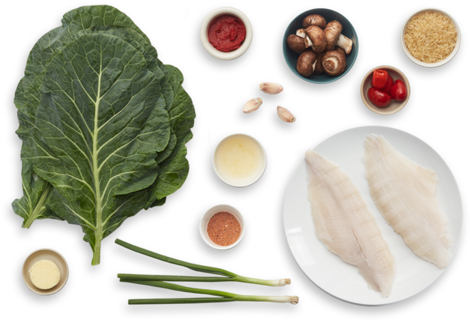 Cajun Catfish & Spiced Rice With Collard Greens & Mushrooms - Cajun Cuisine (700x477), Png Download