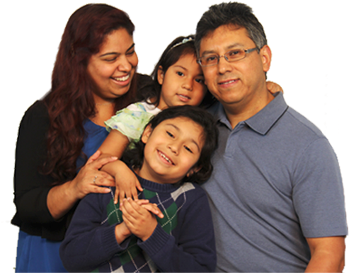 Consejo Is Here To Assist Families And Individuals - Latin Family Png (523x385), Png Download