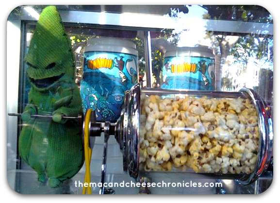 Oogieboogiepopcorn - Disney Oogie Boogie Popcorn (577x418), Png Download