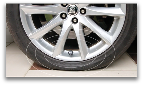 It Comes With Batteries Included Which Last Up To Two - Know If Your Tyre Needs Air (500x299), Png Download