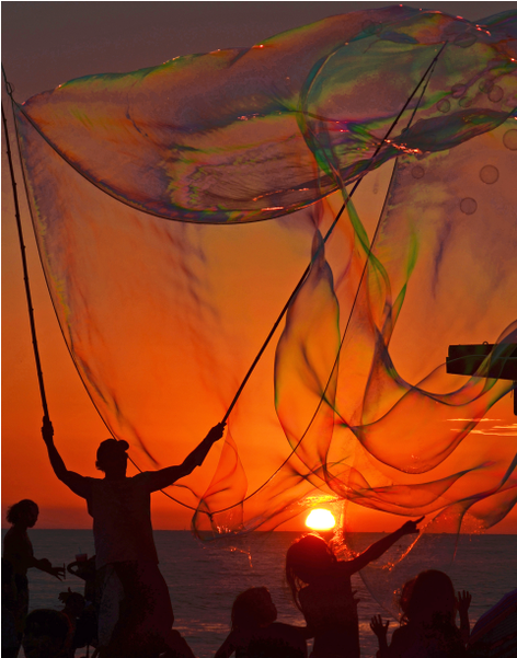 The Bubbleman [10 Images] Click Any Image To Expand - Silhouette (1000x600), Png Download