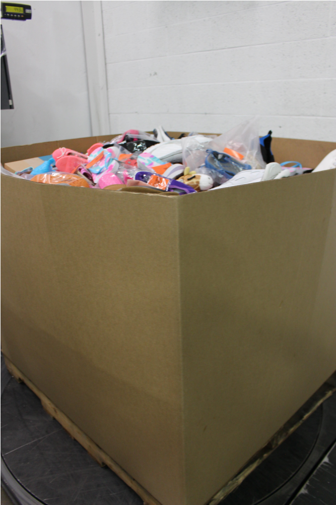 We're Sorry - - Room (1000x1000), Png Download