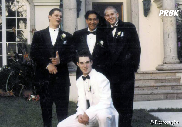 Será Que O Adam Levine Já Fazia Sucesso Na Época Da - Photography (950x418), Png Download