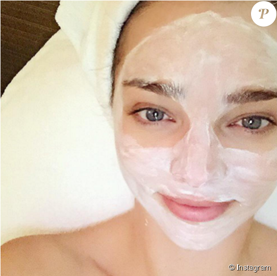 Miranda Kerr Lève Le Voile Sur Son Quotidien Glamour - Kora Organics Aha Exfoliator (950x539), Png Download
