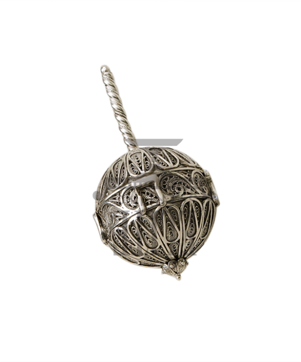 Close Filigree Silver Chanukah Dreidel - Locket (585x780), Png Download