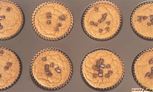 Coconut Flour Apple Muffins - Graham Cracker Crust (504x305), Png Download