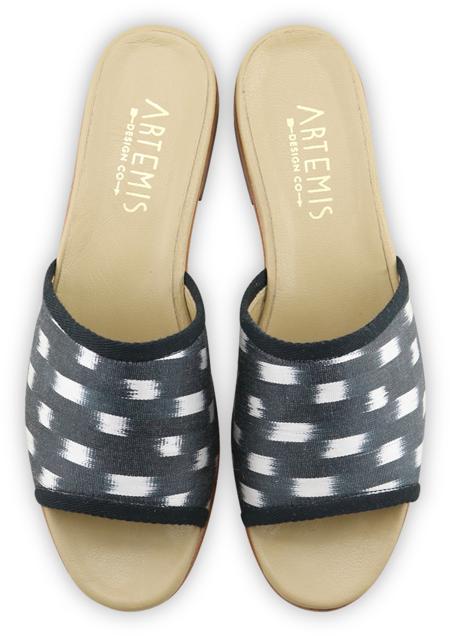 Load Image Into Gallery Viewer, Img 8325 - Sandal (1000x1400), Png Download