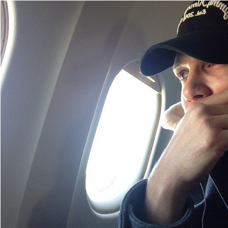 El Actor James Franco Estuvo Entre Los Famosos Que - Selfie In The Airport (790x444), Png Download